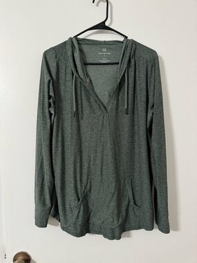 Wander Olive Green V-Neck Hooded Top